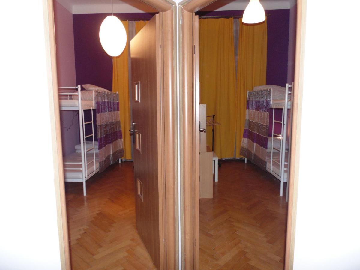 Hostel Motion Krakow Ngoại thất bức ảnh
